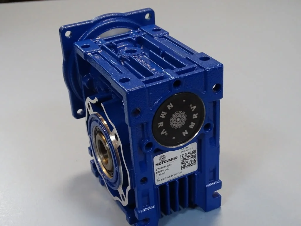Червячен редуктор MOTOVARIO NHPV040 worm gear reducer i:30.00 — снимка 6