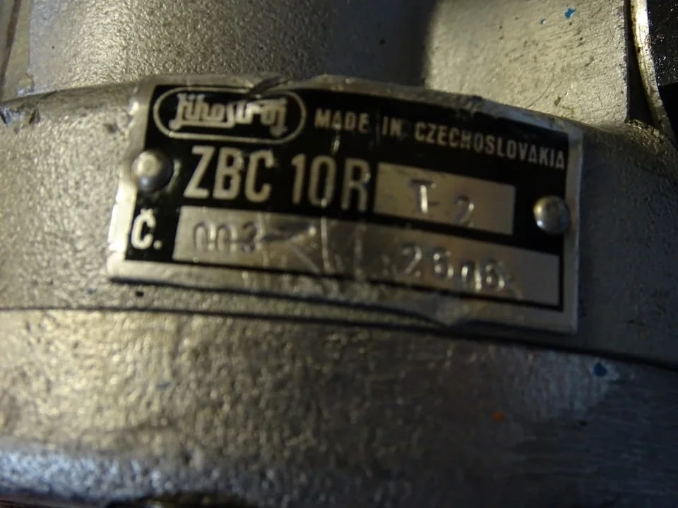 Хидравлична помпа Jihostroj ZBC 10RТ2 gear pump — снимка 5
