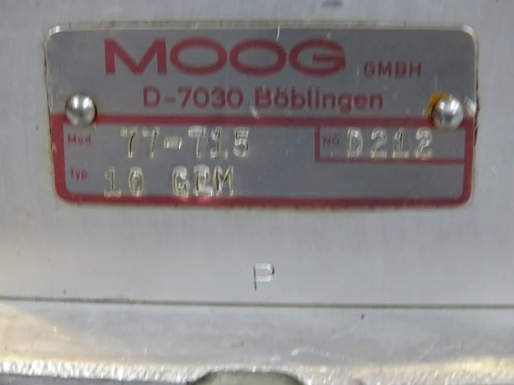 Серво клапан MOOG mod 77-720/77-715 flow control servo valve — снимка 5