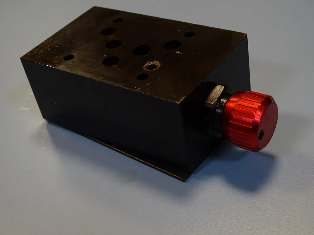 Хидравличен клапан Equibertma SDR-P-10-HL — снимка 8