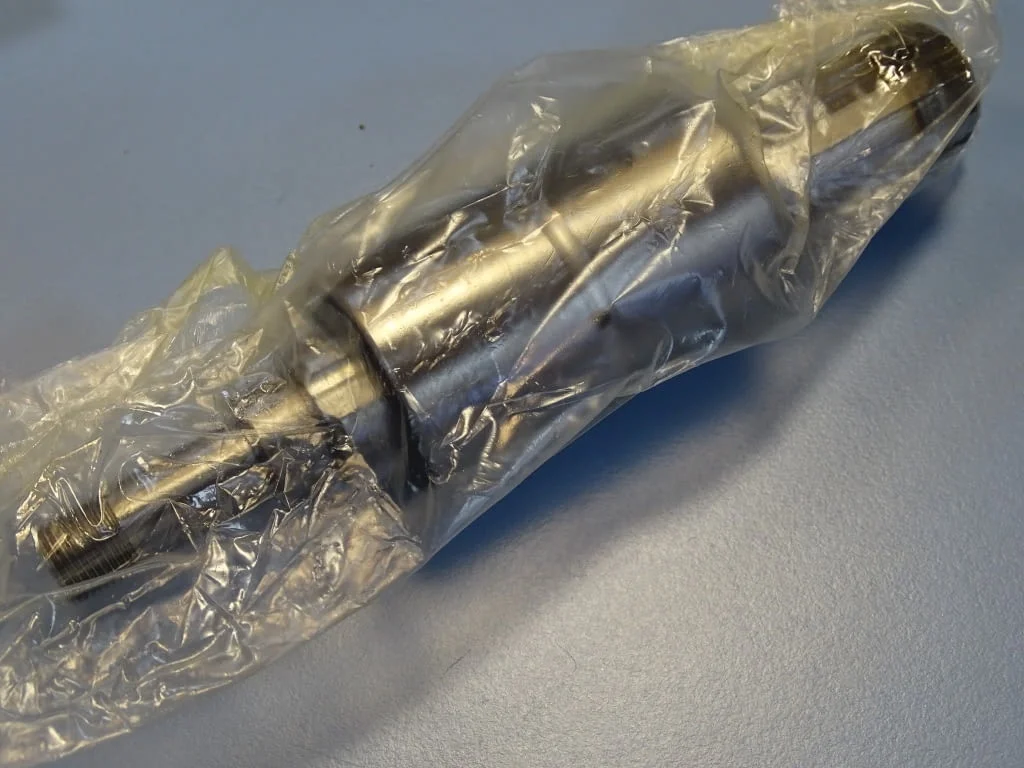 Направляваща IKO LSA 25C1R154E77 Linear Ball Spline — снимка 2
