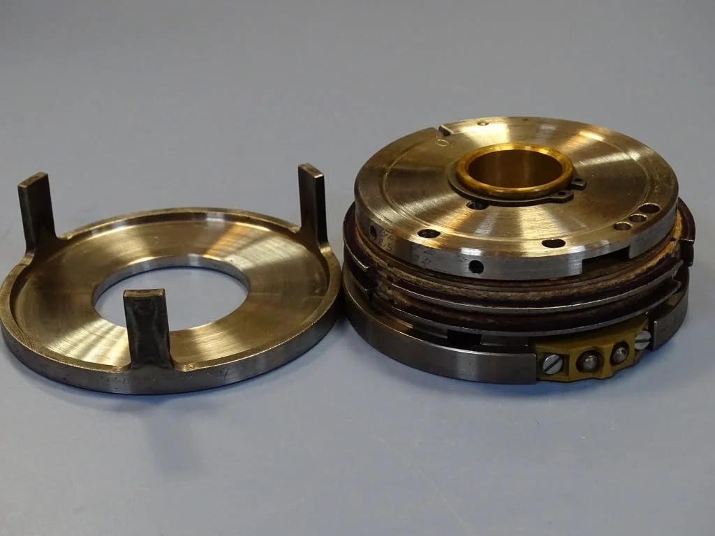 Електромагнитна спирачка Stromag EFL2.5T Electromagnetic Brake 24V 30W — снимка 5