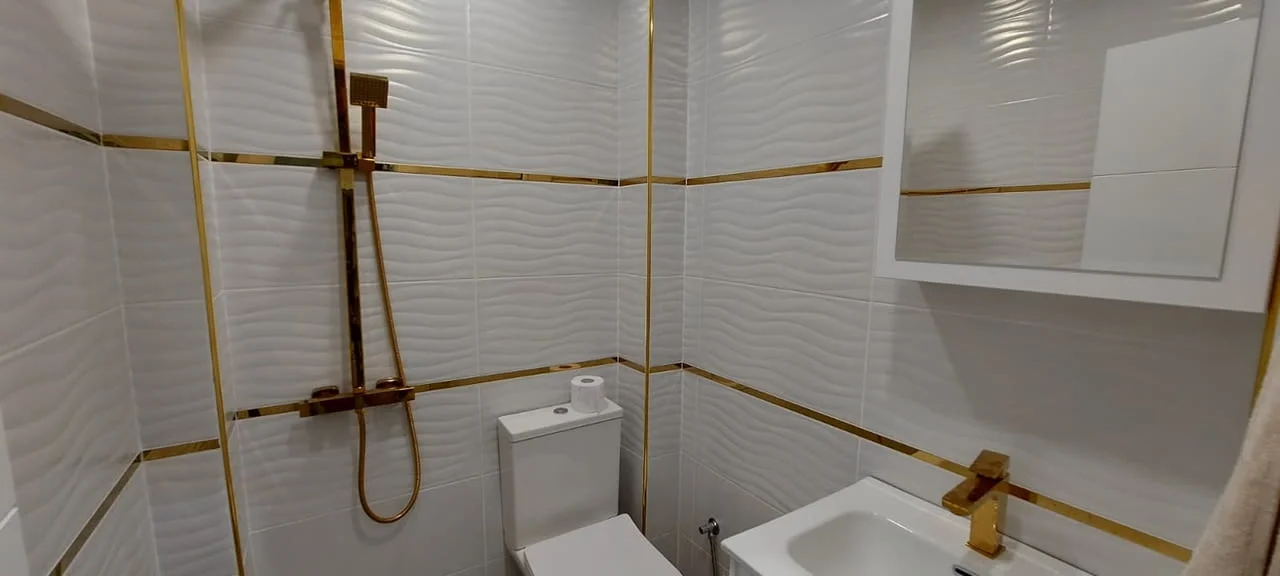Двустаен АПАРТАМЕНТ след основен ремонт – кв. Училищни, гр. Хасково — снимка 3