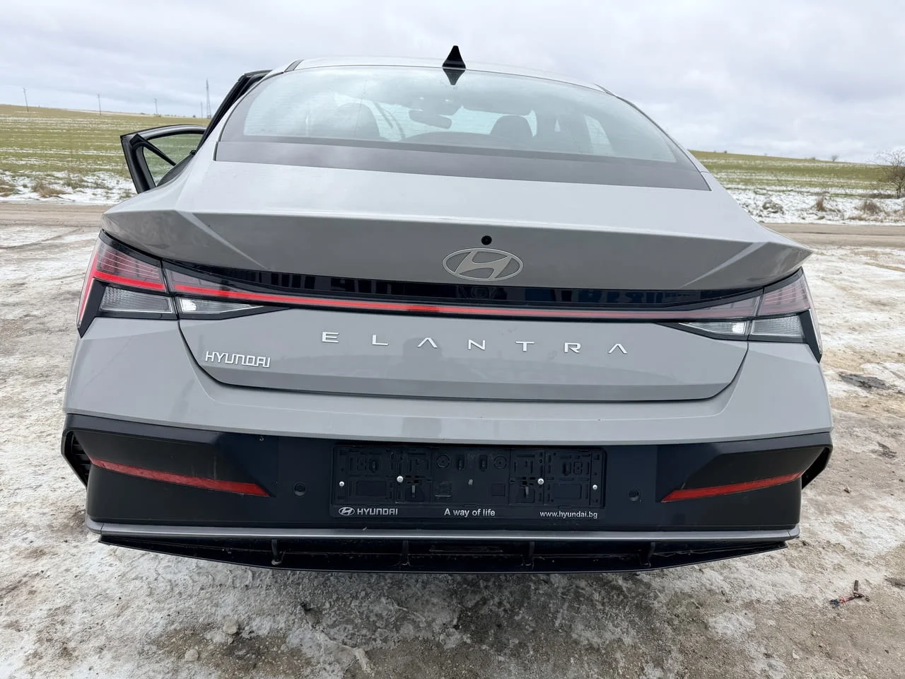 Hyundai Elantra 7, 1.6 MPI двигател G4FM, 123 кс., автоматик, 24000 км., 2024 г., Хюндай Елантра 7, — снимка 6