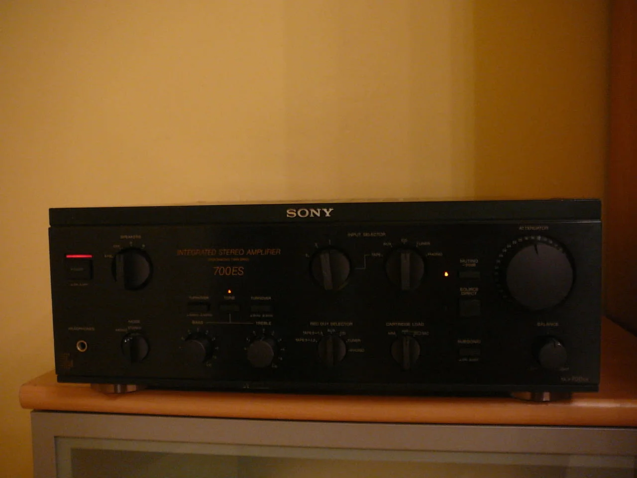 Sony ta-f700es