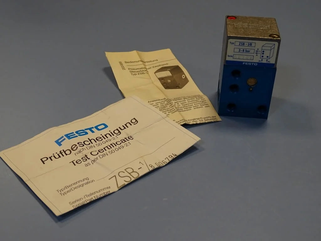 Пневматичен контролен блок Festo ZSB 1/8(576656) control block for two