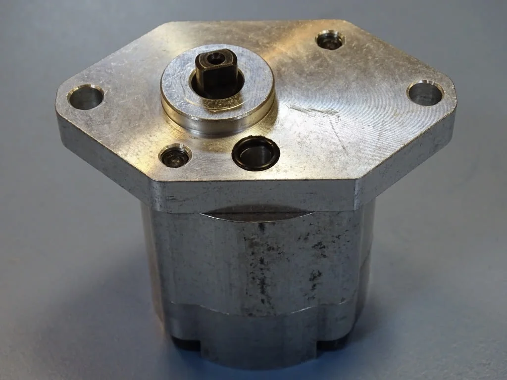 Хидравлича помпа за падащ борд DHOLLANDIA P17171/ME hydraulic pump — снимка 6