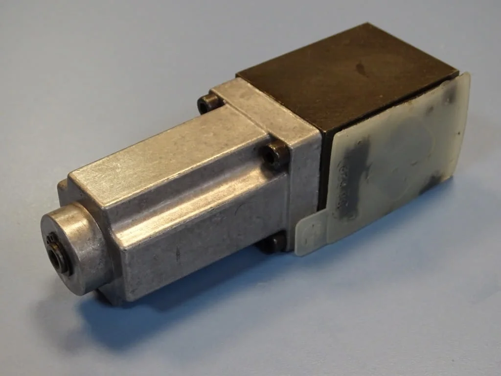 Редуциращ разпределител Hydraulik Ring VM064A06B1 pressure reducing valve — снимка 4