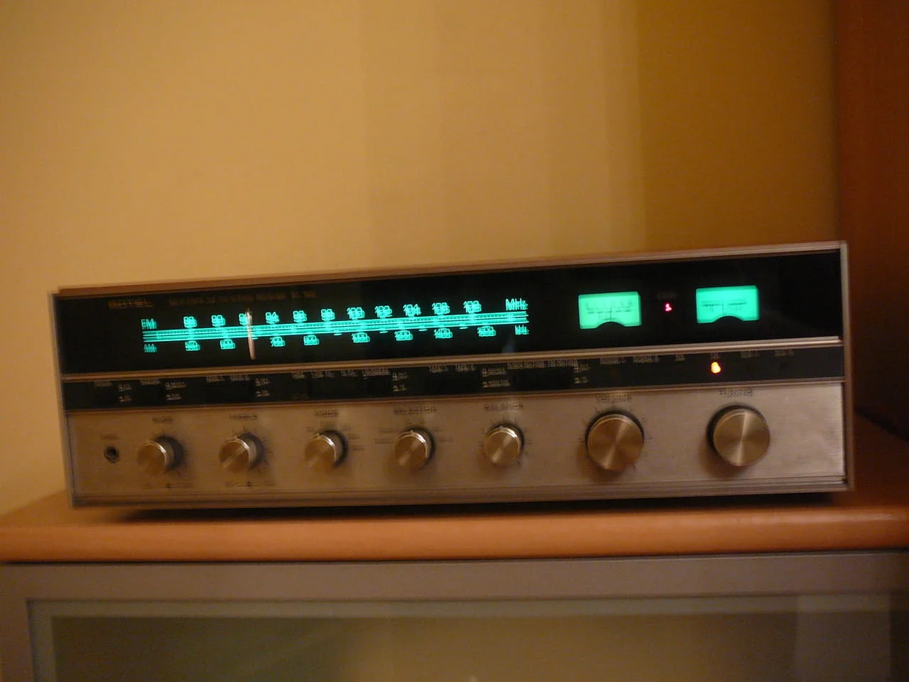 Rotel rx-800