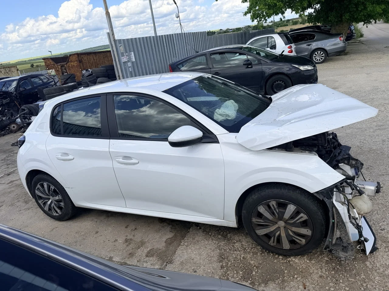 Peugeot 208 1.2 PureTech, двигател HMH, 75 кс., 5 ск., 45000 км., 2022г., евро 6D, Пежо 208 1.2 Pure — снимка 4