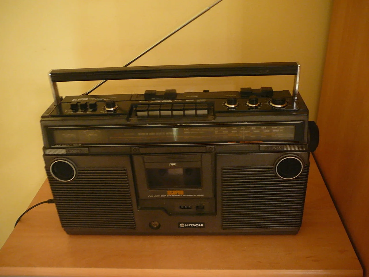 Htachi trk-5280e — снимка 3
