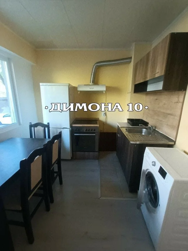 'ДИМОНА 10' ООД отдава напълно обзаведен тристаен апартамент в кв. Здравец изток — снимка 5