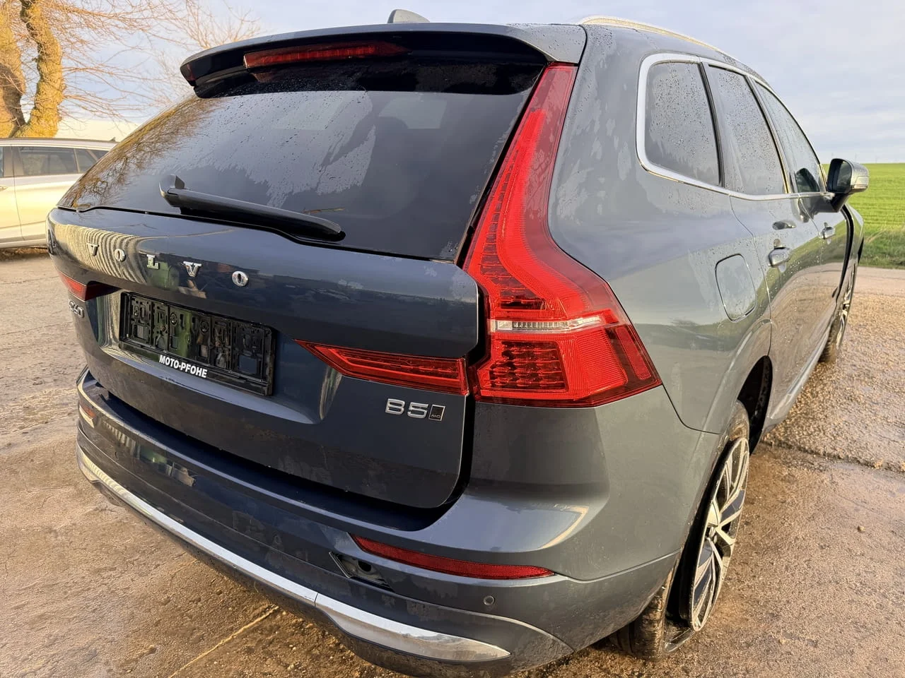 Volvo XC60 2 B5 Mild-Hybrid AWD 2.0 дизел, двигател D420T2, 235 кс., 4x4, автоматик, 2024г., 15 000 — снимка 6