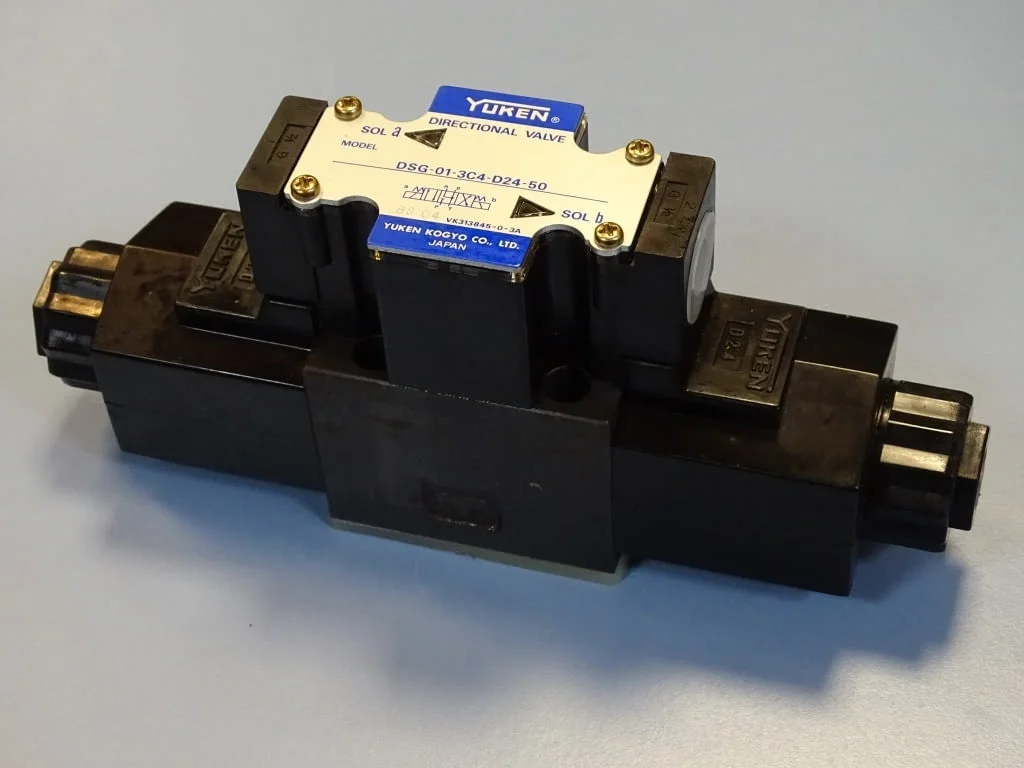 Хидравличен разпределител YUKEN DSG-01-3C4-D24-50 directional valve 24VDC — снимка 2