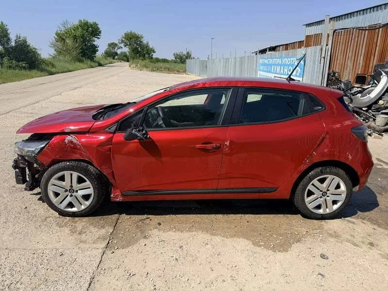Renault Clio 5 1.0 TCe двигател H4D470, 91 кс., 6 ск., 22 000 км., 2025 г., euro 6E, Рено Клио 5 1.0 — снимка 4