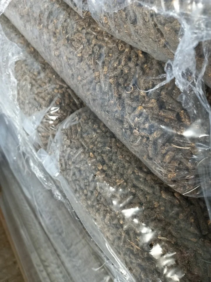 Продаваме слънчогледови и дъбови пакетирани пелети - гр.Ловеч