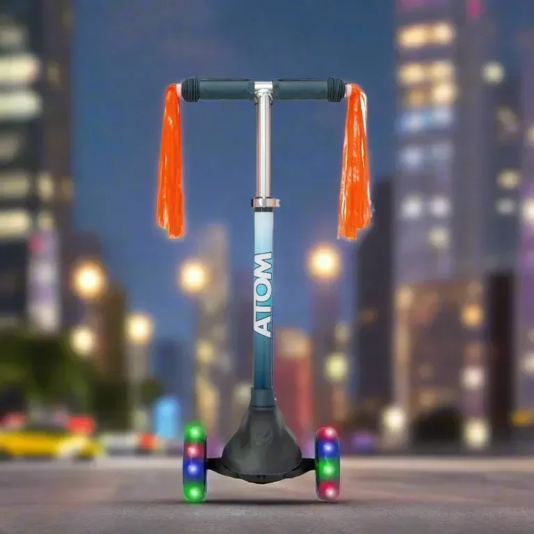 ATOM Eclipse Light-Up Детска тротинетка за бутане с регулируема височина на дръжката, за деца 3+ г. — снимка 3