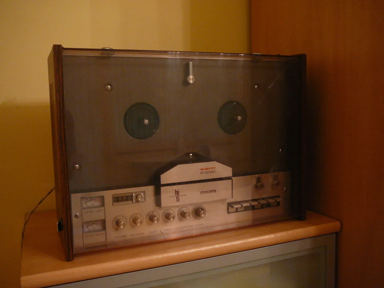 Philips 4407