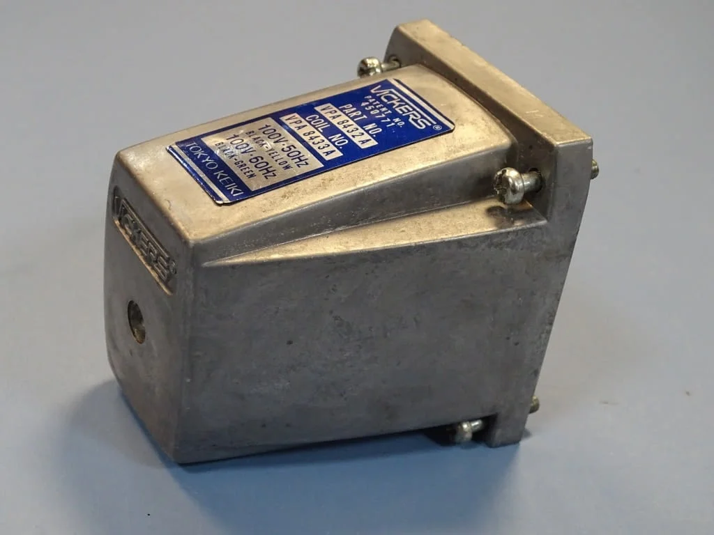 Ел. магнитна бобина Vickers VPA8433A 100V 50/60Hz solenoid coil — снимка 9