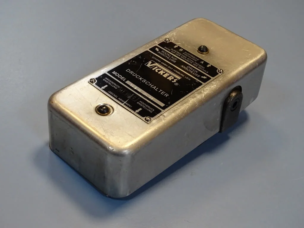 Пресостат Vickers SG1022011 Pressure Switch — снимка 2
