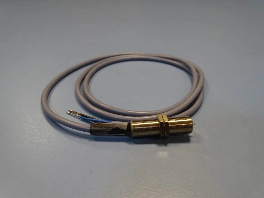 Микроизключвател Baumer Electric MY-COM typ G 75N80 precision switch — снимка 3