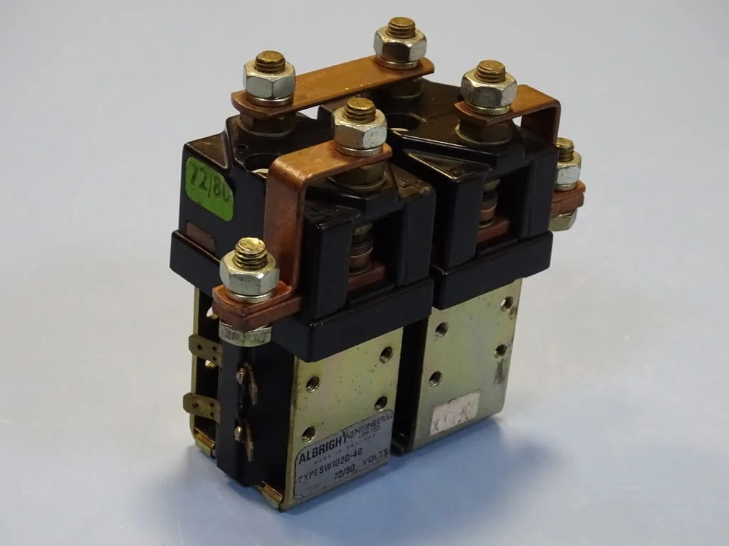 Контактор правотоков ALBRIGHT type SW102B-48 contactor 80 valts — снимка 2
