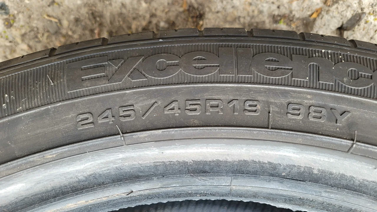 Гума 1 бр. Goodyear – 245 x 45 x 19 – Run Flat — снимка 3