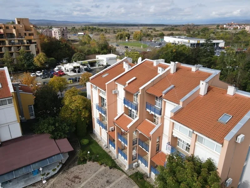 Продавам апартамент в Слънчев бряг — снимка 2