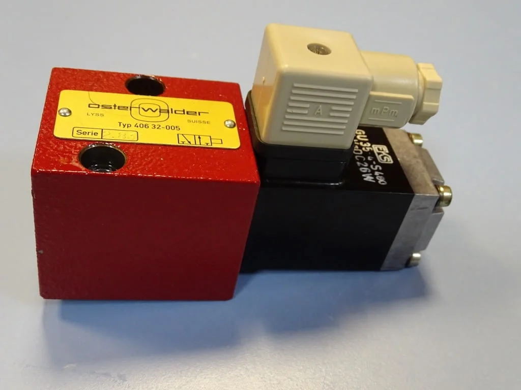 Хидравличен разпределител OSTERWALDER directional valve 24VDC за преси — снимка 7