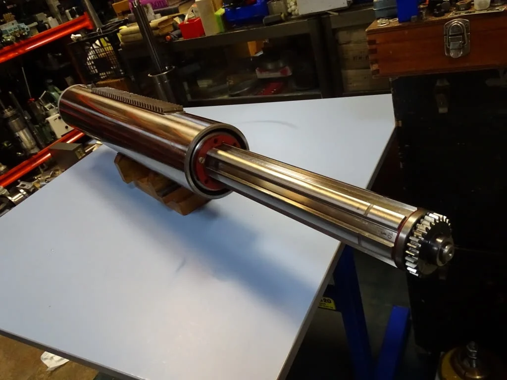 Вертикален шпиндел за фреза, радиал-бормашина OKUMA L-1070 vertical spindle — снимка 9