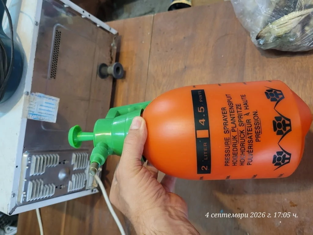 Ръчна градинска пръскачка с предварително напомпване (Pressure Sprayer) — снимка 2