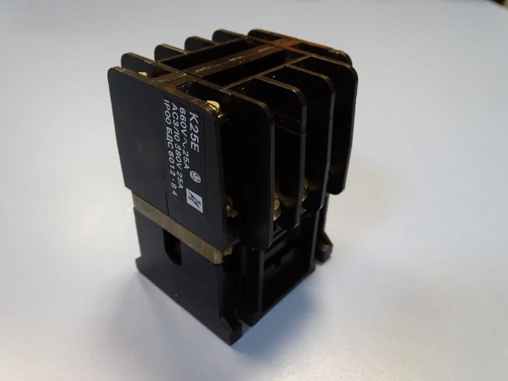 Контактор K25E ЕАЗ Пловдив 25A, 24V, 50Hz — снимка 6