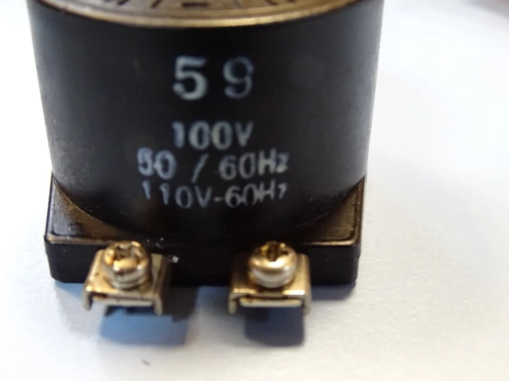 Хидравличен разпределител Vickers DG 4M4-37C-20-JA solenoid operated directional valve 100Vid — снимка 10