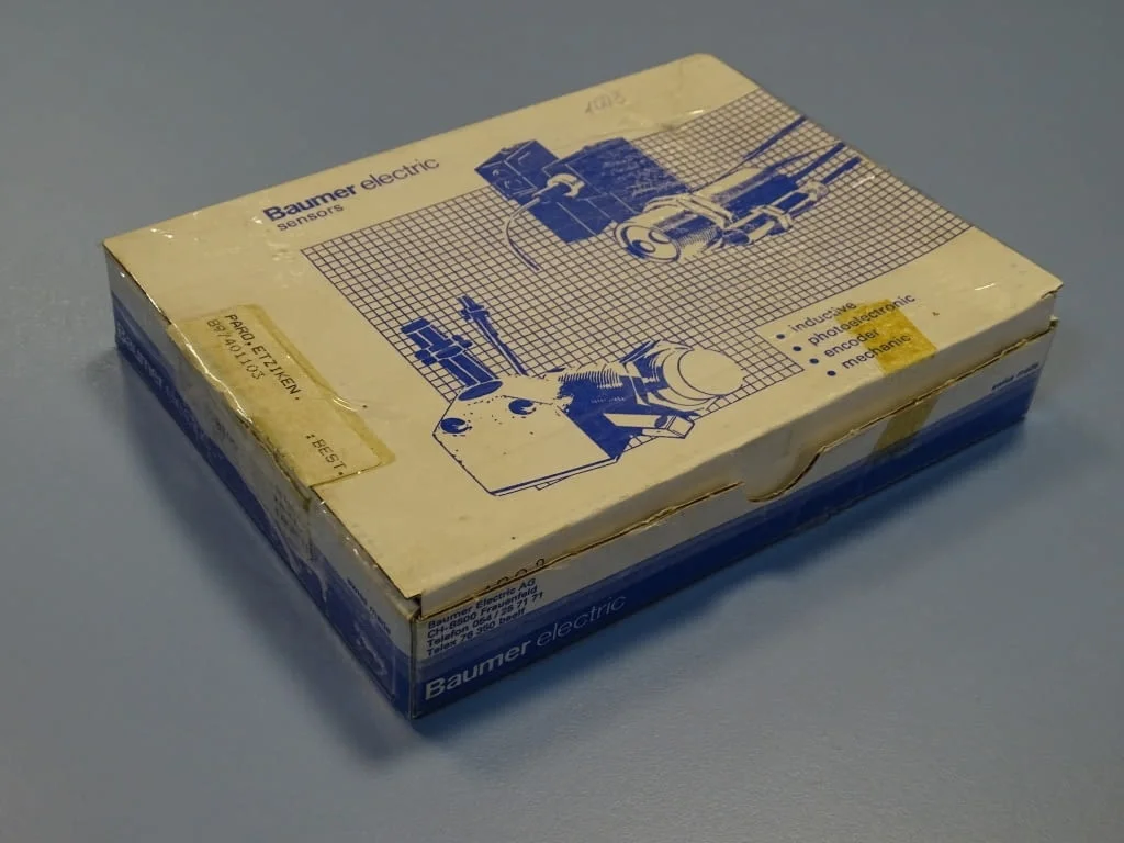 Оптичен конектор Baumer Electric FUE 050A1003 Photoelectric sensor