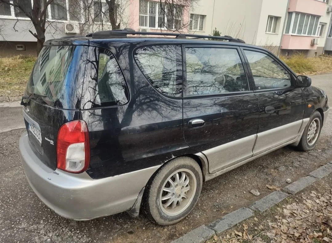 Продавам Киа Каренс — снимка 7