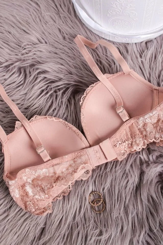Lormar 70B, 75B, 80B, 85B черен, телесен пуш-ъп сутиен без банели повдигащи сутиени с гел подплънки Лорм — снимка 3