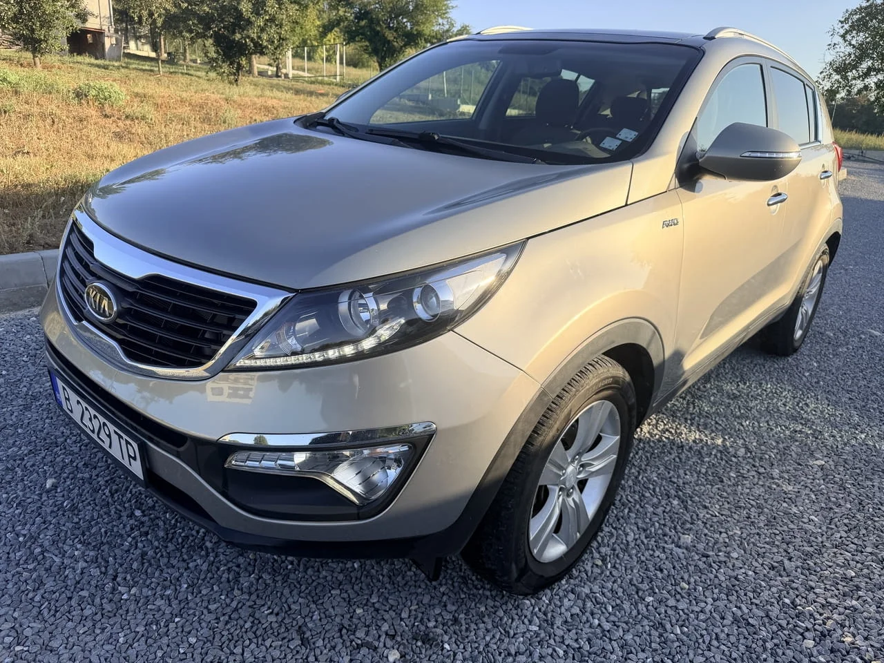 Kia Spotage 2.0 CRDI 4x4 автоматик 136 кс., 231000 км, панорама, 2011г., евро 5, обслужена, поддържа — снимка 3