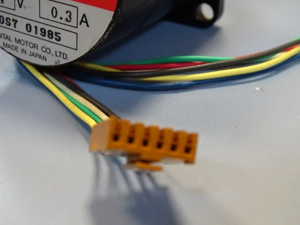 Стъпков мотор VEXTA stepping motor 2-phase 24VDC — снимка 3