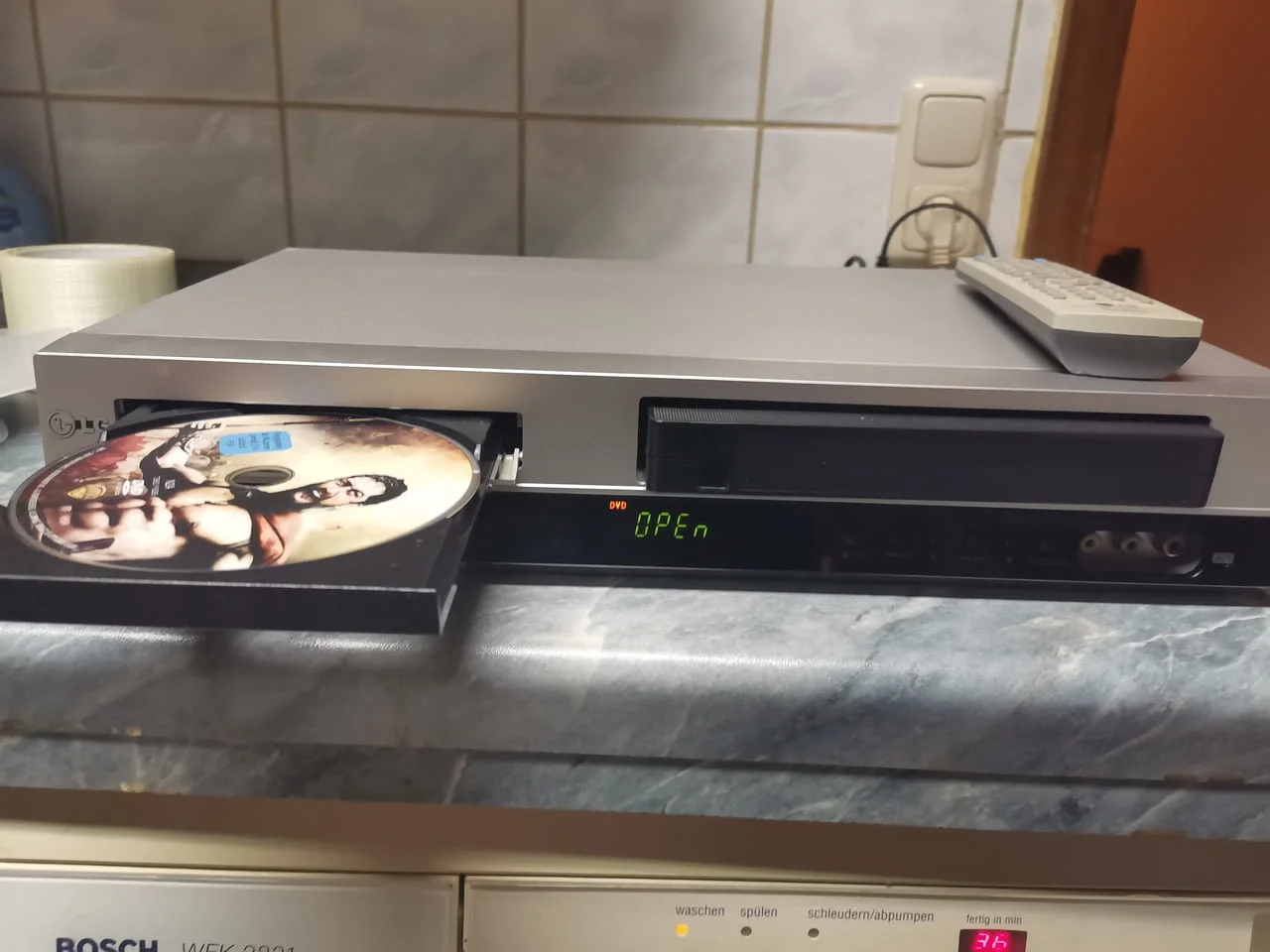 LG V-280 DVD Player Videorecorder — снимка 5