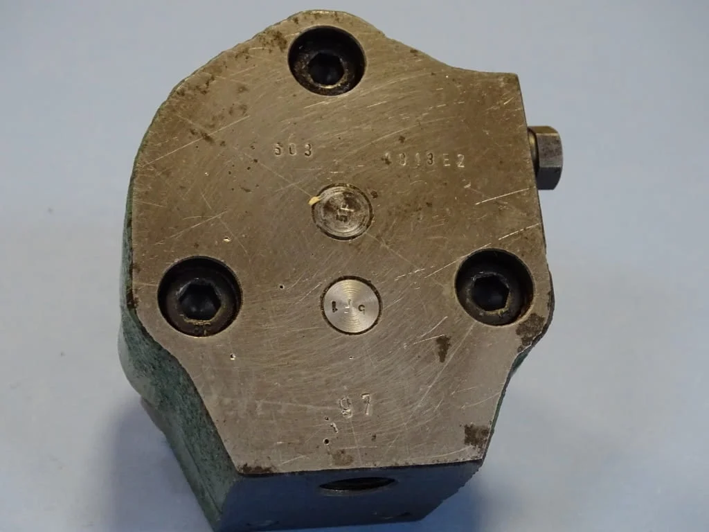 Хидравлична помпа TOS 503 1012E1-5C3 1013E2 Hydraulic pump — снимка 3