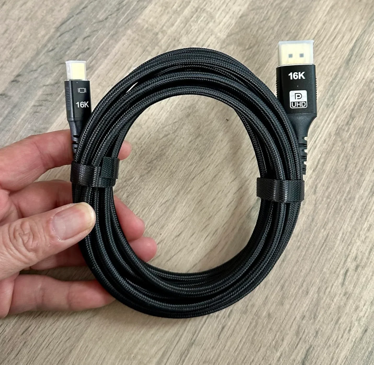 Кабел Mini DisplayPort (mDP) към DisplayPort 2.1, двупосочно предаване (DP 16K), 16K UHD, 3 м — снимка 9