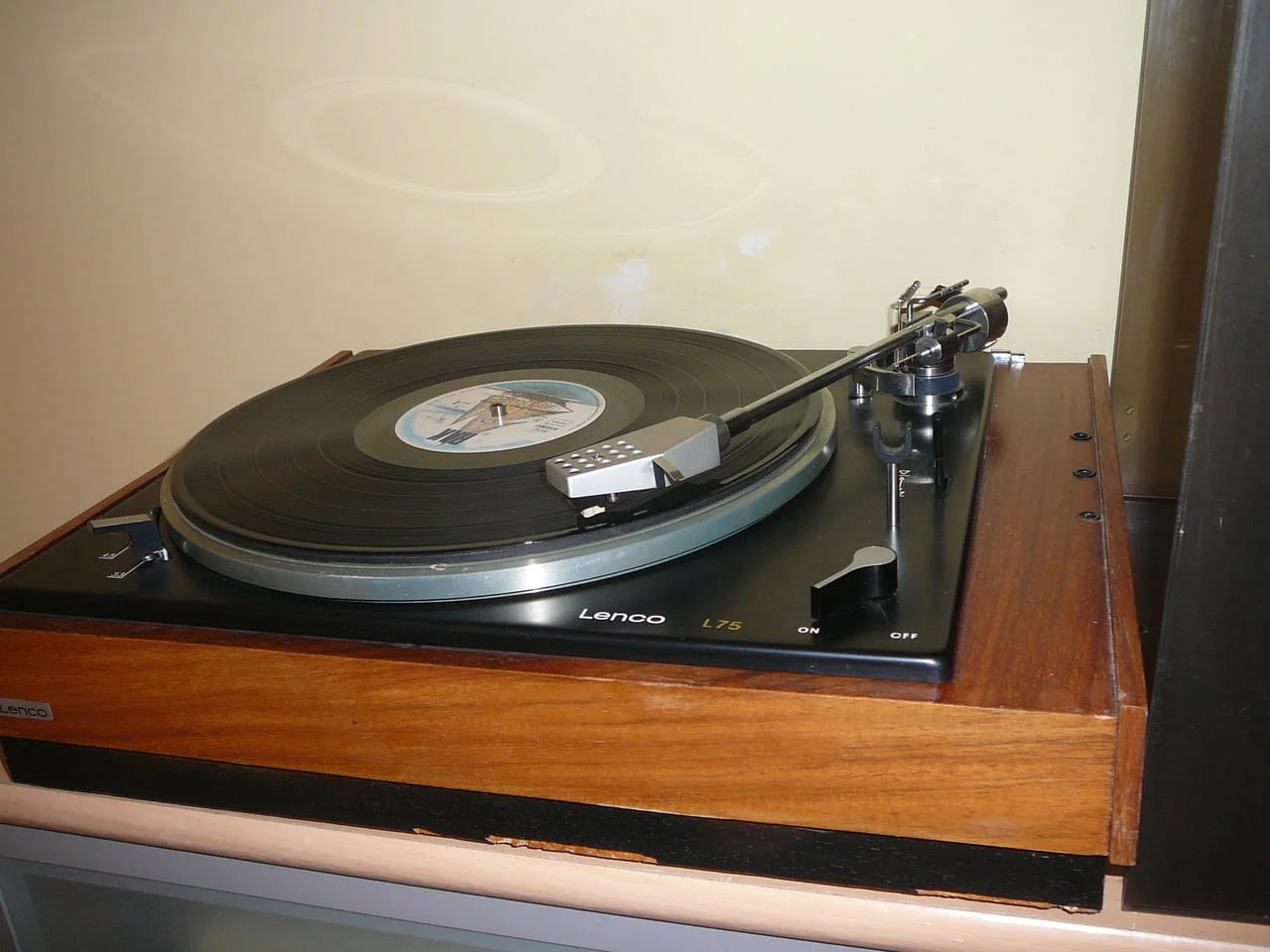 Lenco l75 — снимка 7