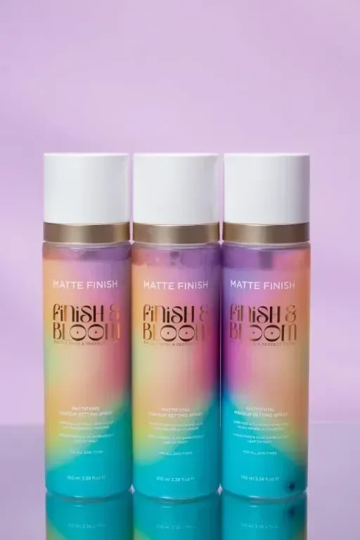 Матиращ спрей за фиксиране на грима Finish&Bloom — снимка 3