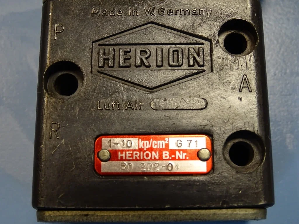 Пневматичен разпределител HERION 80202-04 Solenoid Valve 48VAC/24VDC — снимка 4