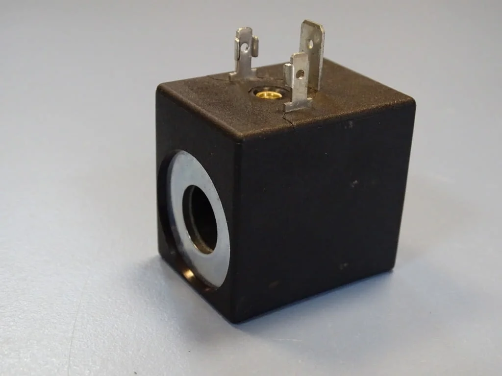 Бобина ел. магнитна UNIVER DB-0502 coil solenoid — снимка 4