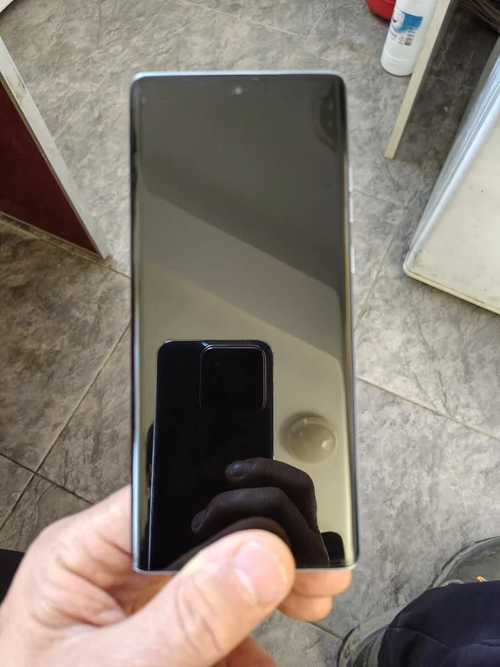 Продавам Motorola Edge 50 Fusion, 12 gb Ram. 512bgb — снимка 2