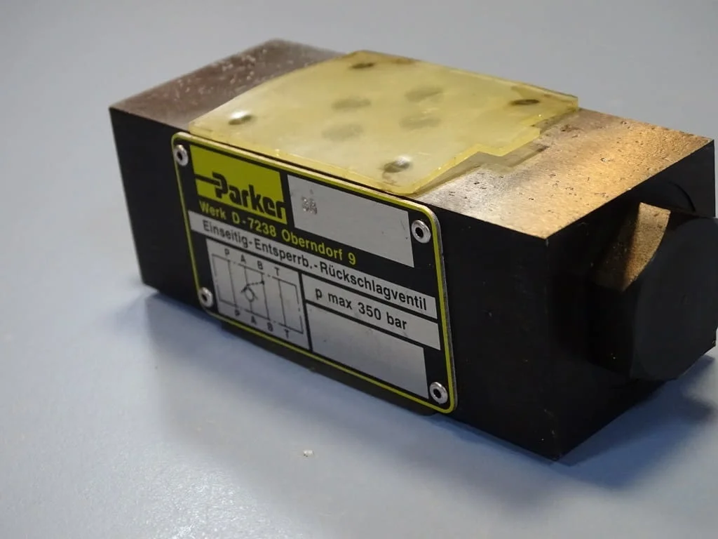 Хидравличен възвратен клапан Parker CPOM2AA30 hydraulic pilot operated check valve 350Bar — снимка 2