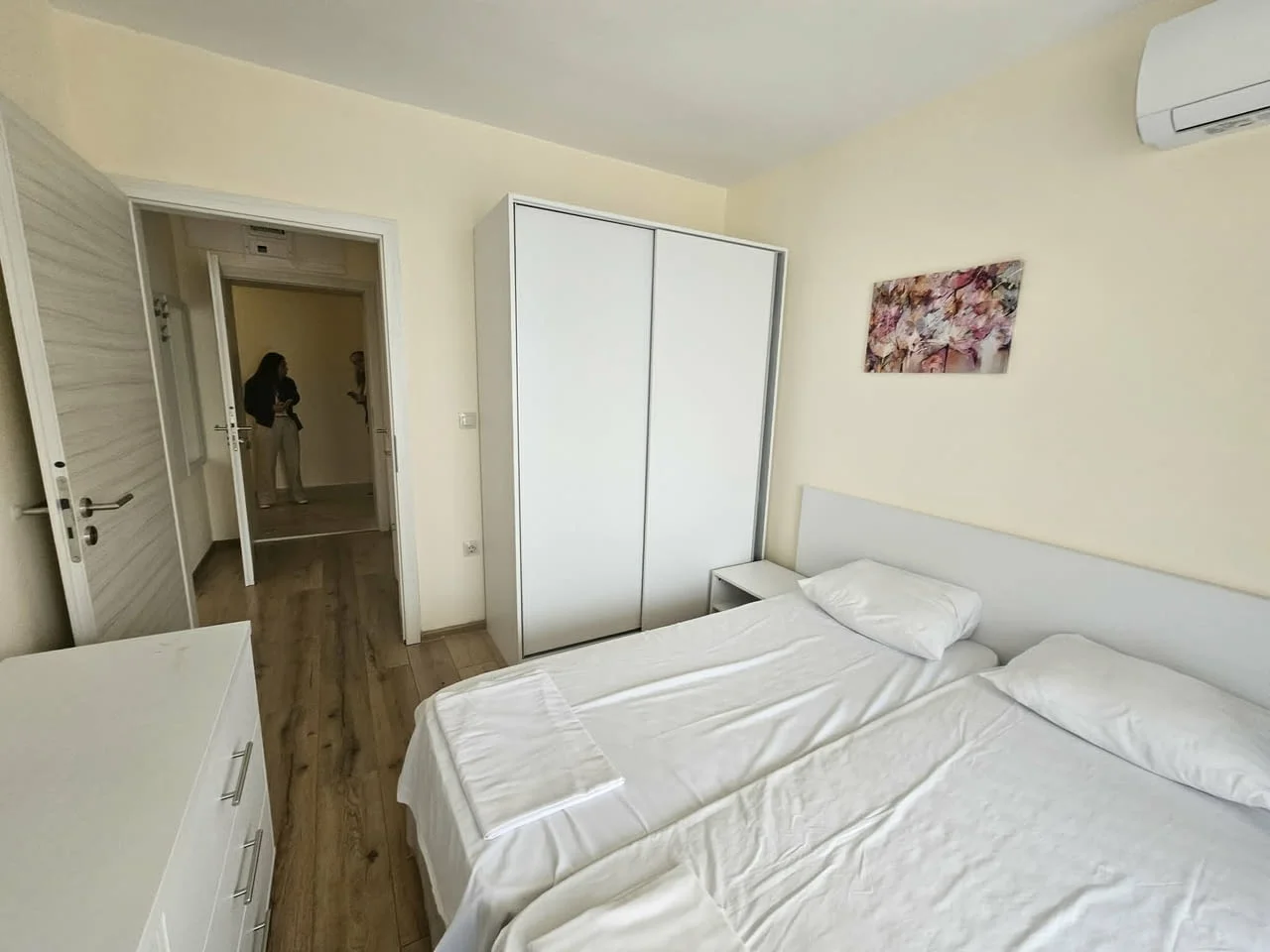 Двустаен апартамент в престижния комплекс Varna South Bay Beach Residence - гр. Варна Ко — снимка 10