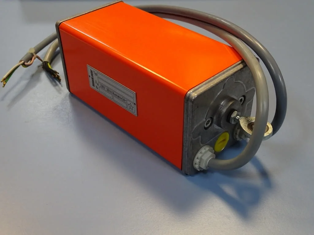 Електромеханичен модул Kieback& Peter typ ZS1506/SO drive control modul box — снимка 4