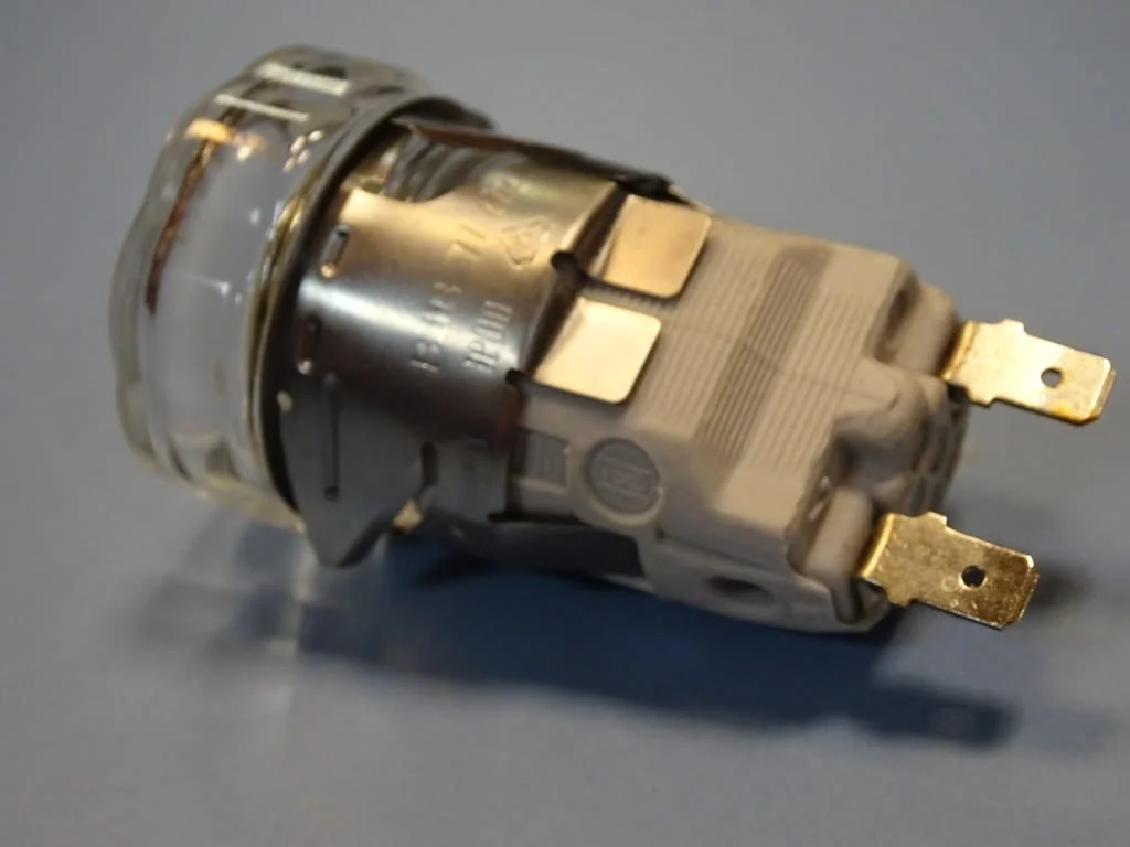 Термоустойчива лампа с керамичен цокъл BJB 77222 Holder lamp 250V 25W — снимка 3